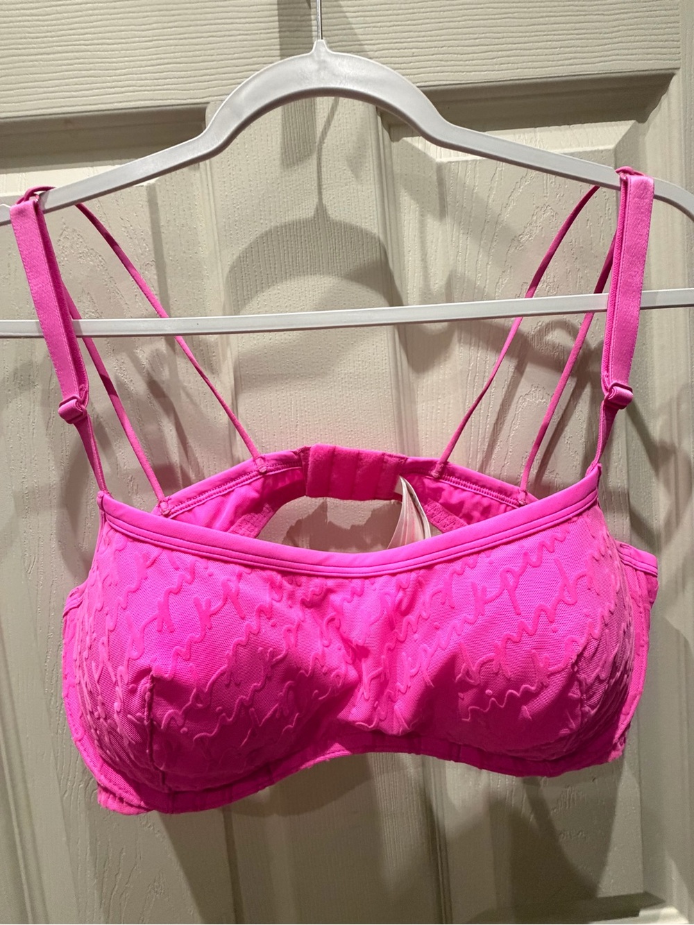 Victoria's Secret Bright Hot Pink Lace-Textured Bralette